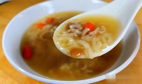 泸深投 4种食物助眠超棒，一周吃两三次，睡得香精神足！